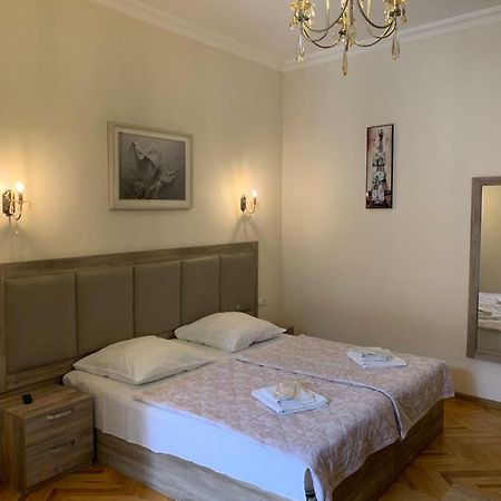 טביליסי Guest House Rafael מראה חיצוני תמונה
