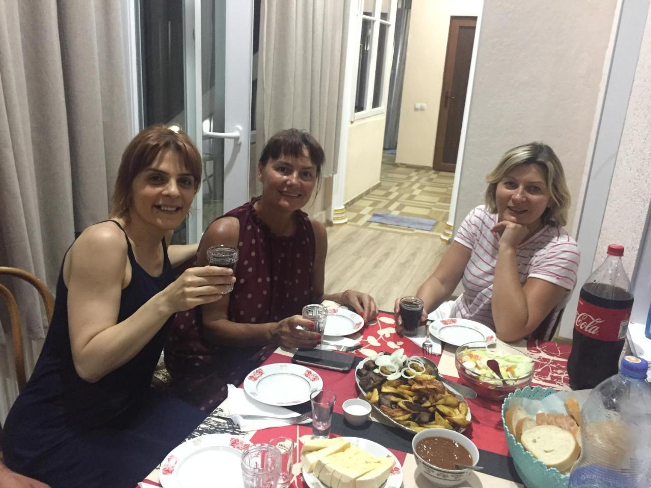 טביליסי Guest House Rafael מראה חיצוני תמונה